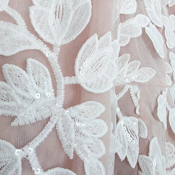 Helsi White & Tan Christy Scalloped Floral Applique Long Sleeve Mini Dress Small - Picture 9 of 12